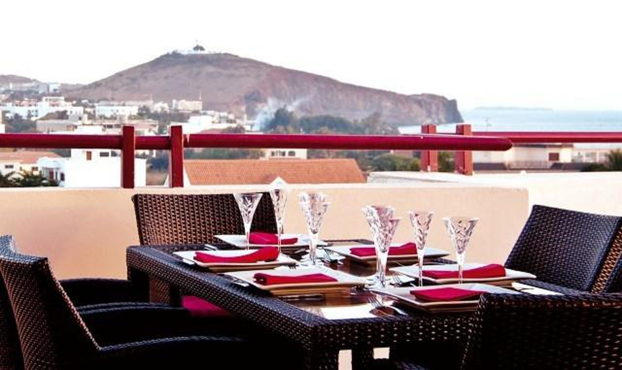 Hotel Fleur De Lys Almadies Dakar Buitenkant foto